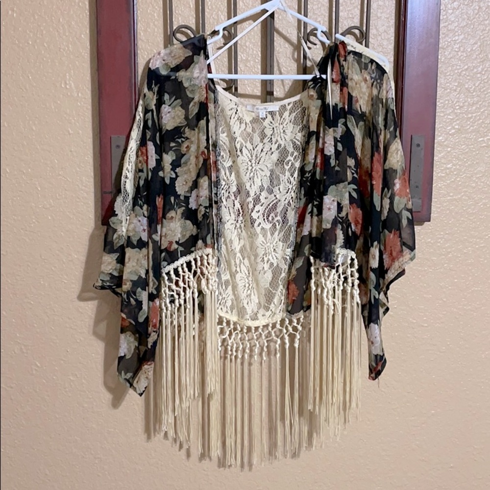 Buckle kimono